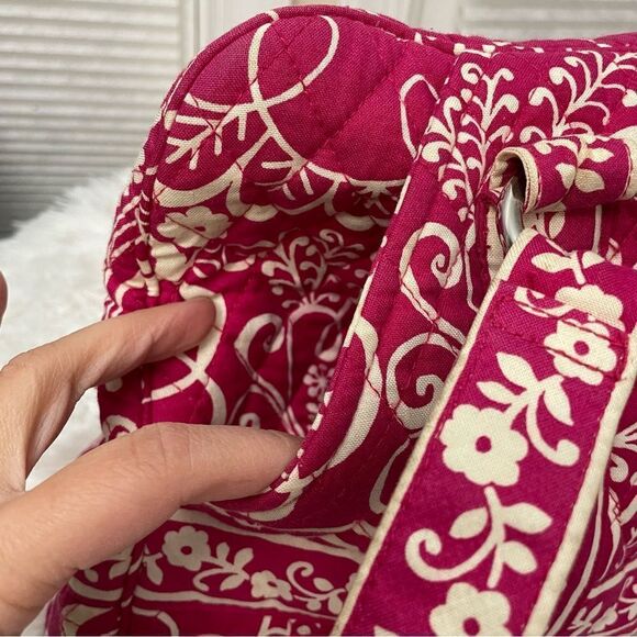 Vera Bradley Large Casual/ Travel Shoulder Hand Bag in “Twirly Bird Pink" Print - Picture 9 of 13